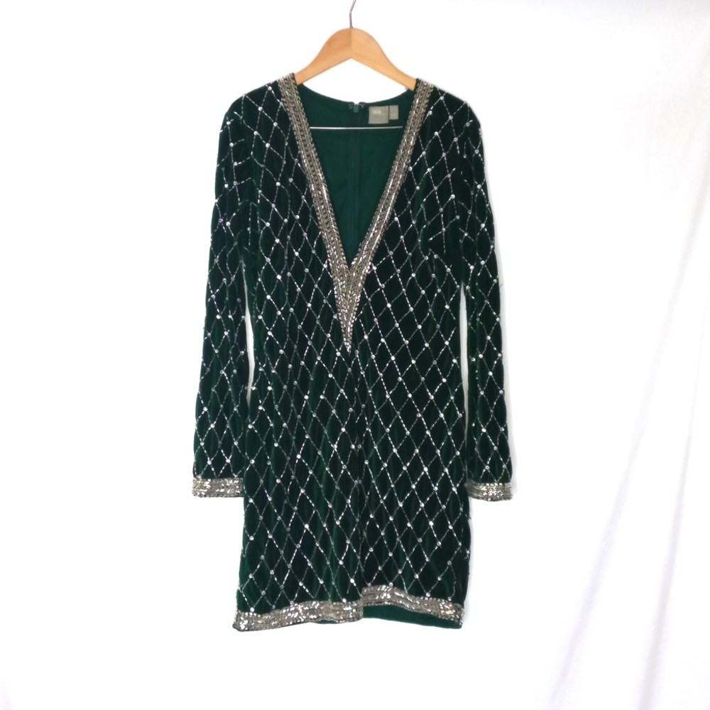 Seqined mini velvet dress